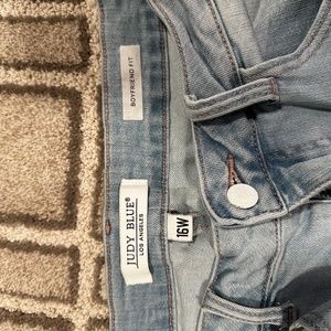 Judy Blue jeans